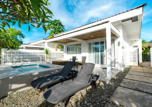 Ocean Villa with Jacuzzi