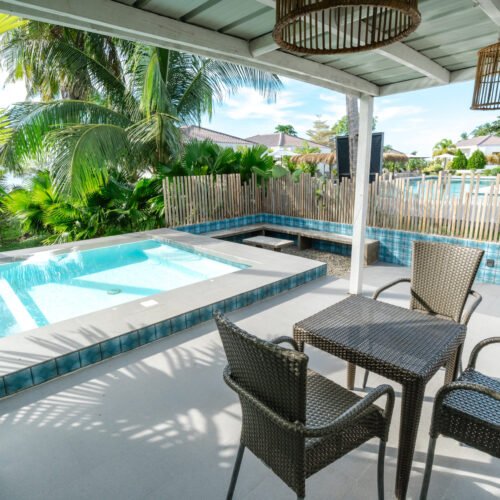 Ocean & Poolview Villa with Jacuzzi