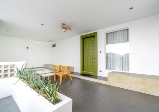 Poolview Villa with Jacuzzi