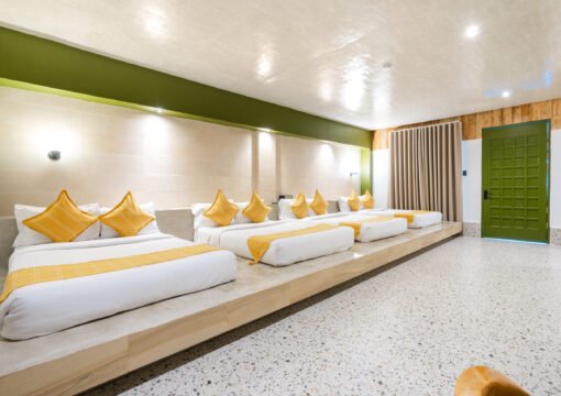 Poolview Villa with Jacuzzi